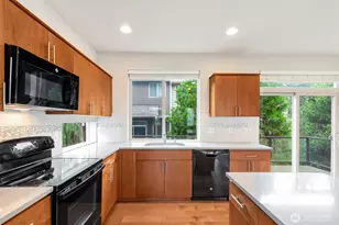 314 Chelan Ave NE, Renton, WA 98059 - Photo 14