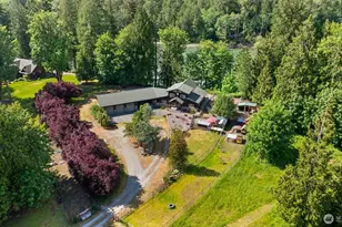 42813 Rivers Edge Ct, Concrete, WA 98237 - Photo 2