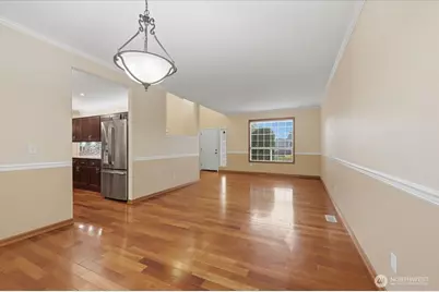 910 135th Street SW, Everett, WA 98204 - Photo 6