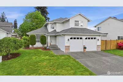 910 135th Street SW, Everett, WA 98204 - Photo 2