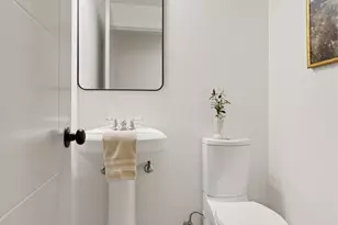 14909 12th Ave E, Tacoma, WA 98445 - Photo 10