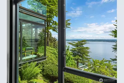 3310 E Laurelhurst Drive NE, Seattle, WA 98105 - Photo 10