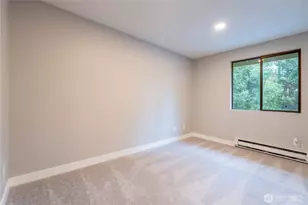 5502 220th St SW, Mountlake Terrace, WA 98043 - Photo 6