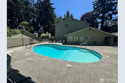 5502 220th Street SW #D 205, Mountlake Terrace, WA 98043 - Photo 8