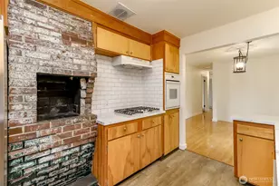 8223 Sherwood Forest St SW, Lakewood, WA 98498 - Photo 10