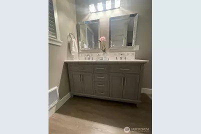1819 7th Street W, Kirkland, WA 98033 - Photo 24