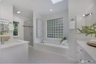 654 9th Court, Fox Island, WA 98333 - Photo 16