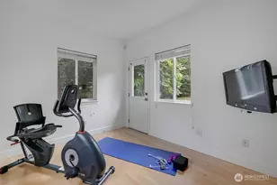 654 9th Ct, Fox Island, WA 98333 - Photo 14