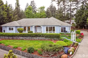 654 9th Ct, Fox Island, WA 98333 - Photo 1