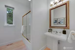 654 9th Ct, Fox Island, WA 98333 - Photo 10