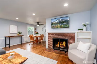 3418 NE 156th Street, Lake Forest Park, WA 98155 - Photo 4