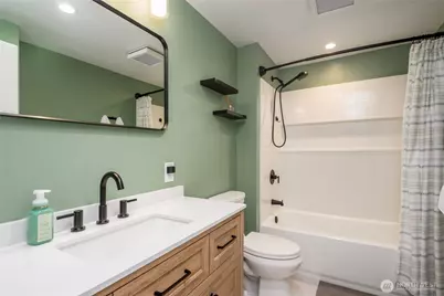 3418 NE 156th Street, Lake Forest Park, WA 98155 - Photo 18