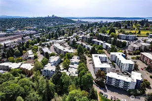 3710 26th Pl W, Seattle, WA 98199 - Photo 2