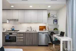 800 Columbia St, Seattle, WA 98104 - Photo 8