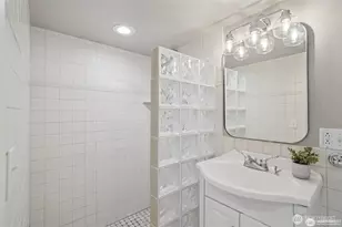 314 N 117th St, Seattle, WA 98133 - Photo 26