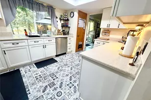 8210 University Point Cir NE, Bremerton, WA 98311 - Photo 8