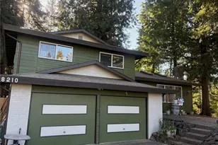 8210 University Point Cir NE, Bremerton, WA 98311 - Photo 2