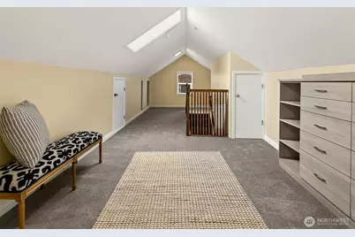 954 19th Avenue E, Seattle, WA 98112 - Photo 20