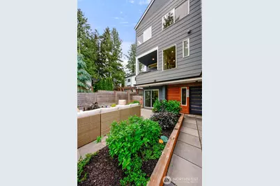 114 NE 180th Street #D, Shoreline, WA 98155 - Photo 34