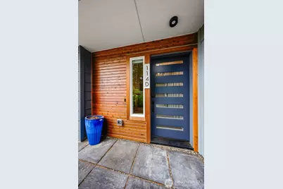 114 NE 180th Street #D, Shoreline, WA 98155 - Photo 2