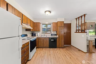 4605 73rd Street Ct E, Tacoma, WA 98443 - Photo 10