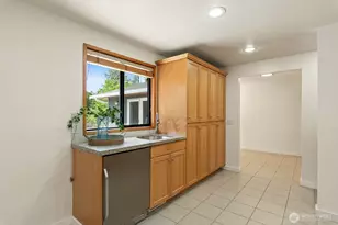 11084 Whistle Lake Rd, Anacortes, WA 98221 - Photo 10