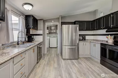 401 Ridgeview Loop Drive, Wenatchee, WA 98801 - Photo 12