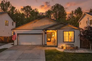 386 Partlon St, Buckley, WA 98321 - Photo 1