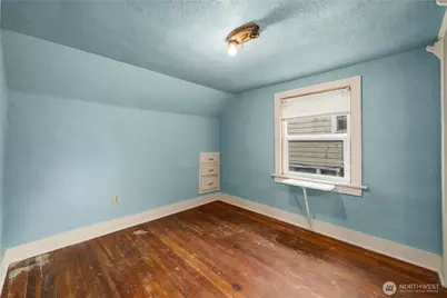 1555 High Avenue, Bremerton, WA 98337 - Photo 24