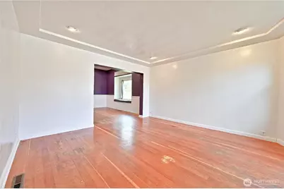 512 S 35th Street, Tacoma, WA 98418 - Photo 10