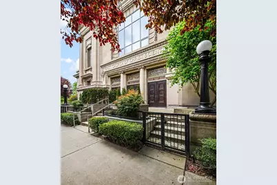 1845 16th Avenue, Seattle, WA 98122 - Photo 2