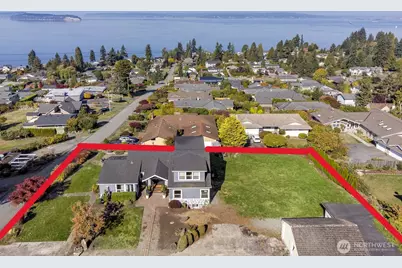 5037 33rd Avenue W, Everett, WA 98203 - Photo 1