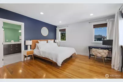 1729 41st Avenue SW, Seattle, WA 98116 - Photo 22