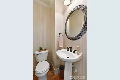 4814 51st Avenue S, Seattle, WA 98118 - Photo 6