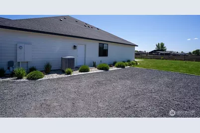 6409 Road 2.15 NE, Moses Lake, WA 98837 - Photo 36