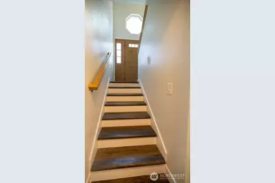 16704 3rd Drive SE, Bothell, WA 98012 - Photo 18