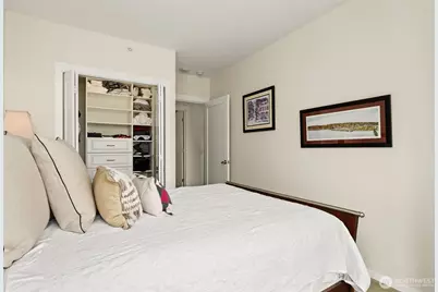 2721 1st Avenue #805, Seattle, WA 98121 - Photo 14