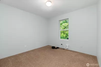 1376 Silver Lake Road, Oak Harbor, WA 98277 - Photo 16