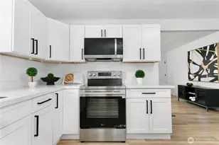 853 117th St S, Tacoma, WA 98444 - Photo 14