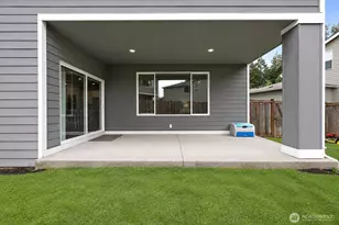 18506 128th Ave Ct E, Puyallup, WA 98374 - Photo 34