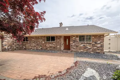 1632 Tanda Lane, Wenatchee, WA 98801 - Photo 2