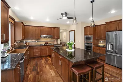 12410 80th Street SE, Snohomish, WA 98290 - Photo 10