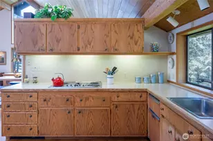 470 Bonanza Dr, Lopez Island, WA 98261 - Photo 14