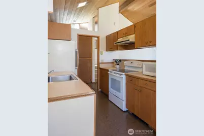 470 Bonanza Drive, Lopez Island, WA 98261 - Photo 30