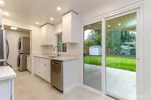 8316 Winona St SW, Lakewood, WA 98498 - Photo 10