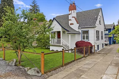 1020 NE 100th Street #1, Seattle, WA 98125 - Photo 38