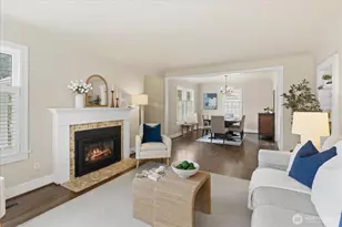 1020 NE 100th St, Seattle, WA 98125 - Photo 6