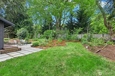 13038 NE 184th Place, Bothell, WA 98011 - Photo 34