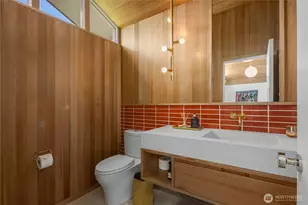 1514 Shenandoah Dr E, Seattle, WA 98112 - Photo 20
