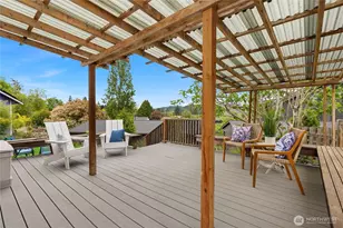 508 Madrona Way NE, Bainbridge Island, WA 98110 - Photo 16